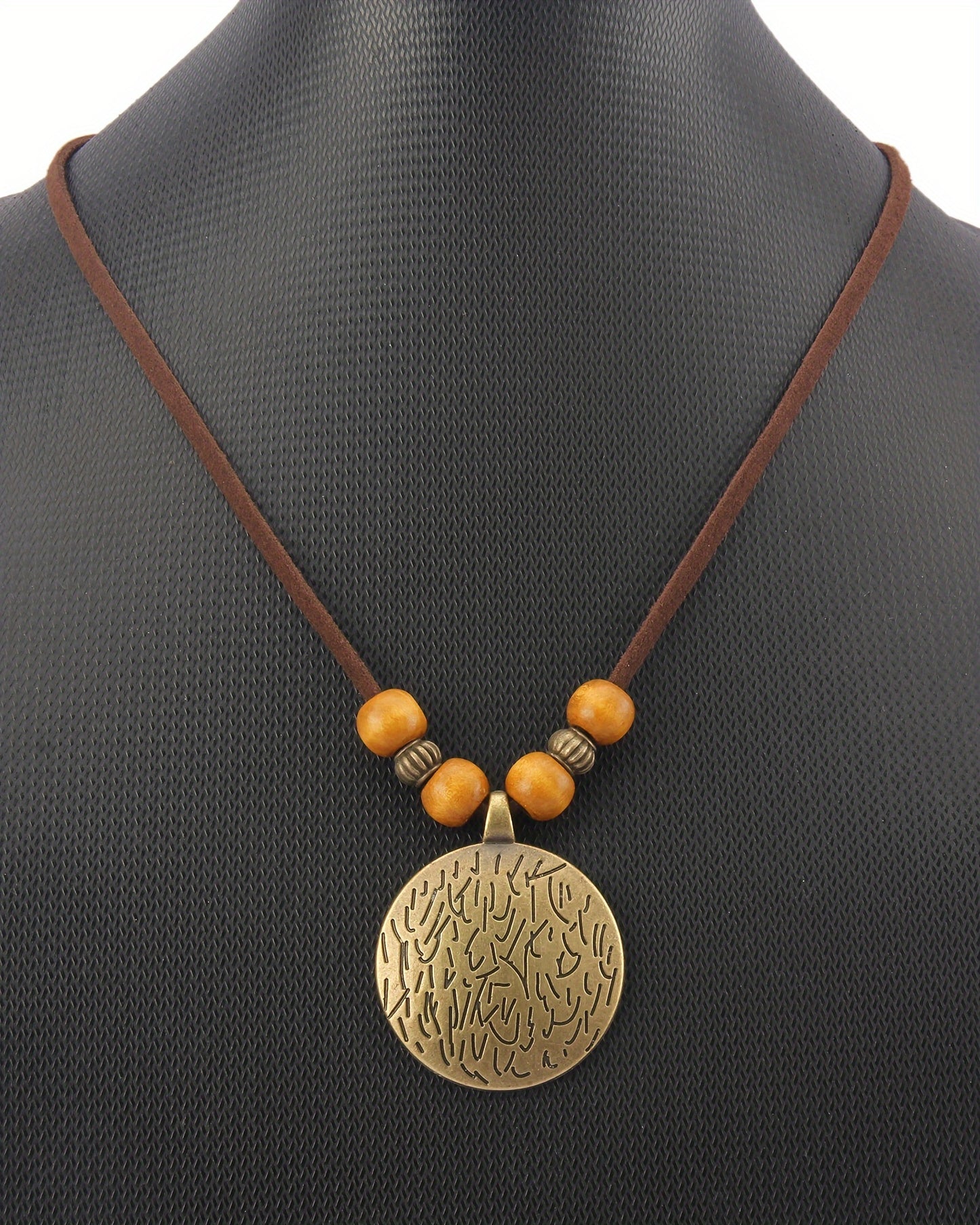 ZodiBoho TP — Collar Largo Bohemio Vintage con Cuentas de Madera y Dije Espiral Zodiacal