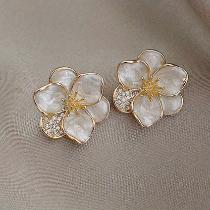 FleurLuxe — Set de 5 Pares de Aros Vintage con Incrustaciones de Vidrio y Detalles Franceses