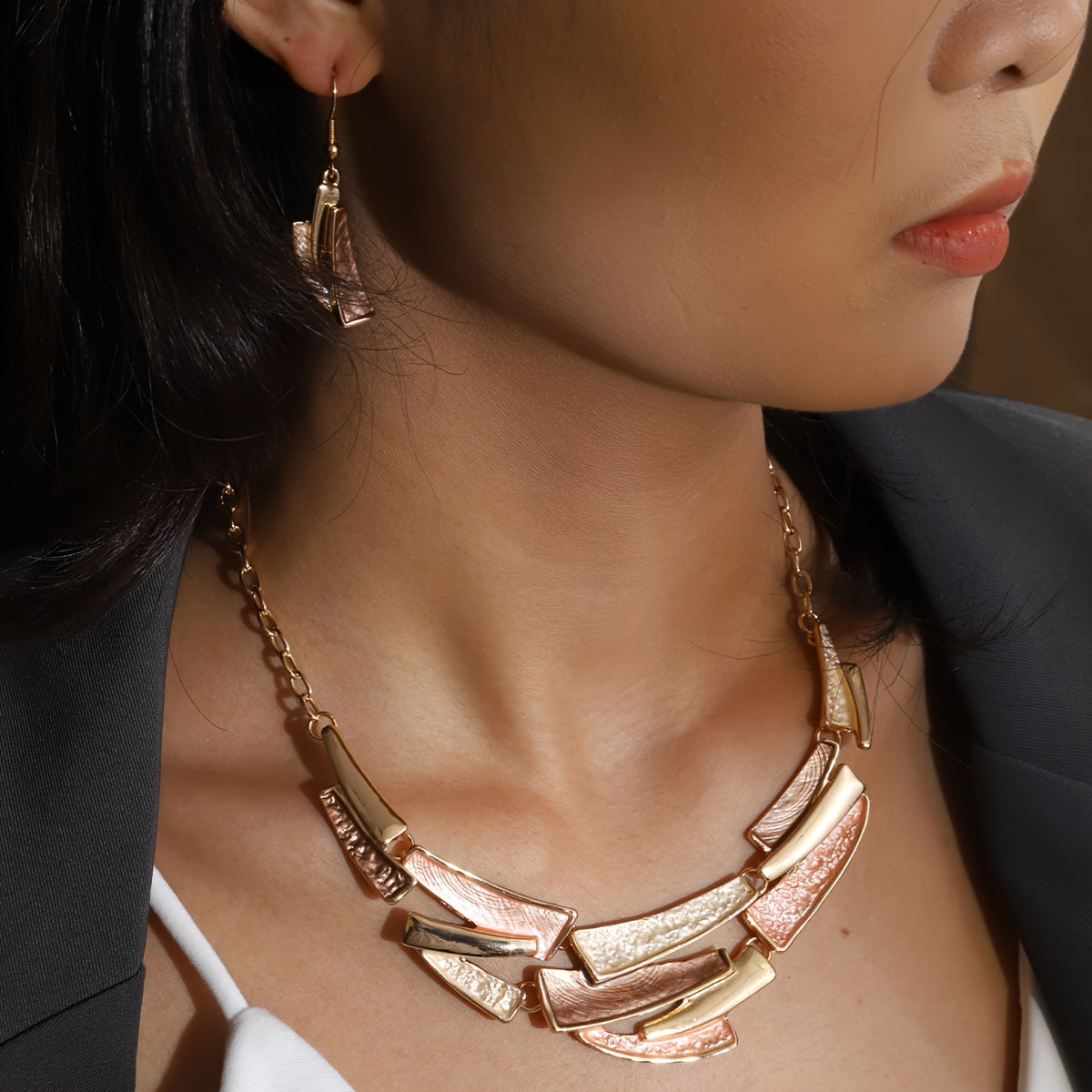 Geometric Link Earrings and Necklace Set: Vintage Bohemian Style, Zinc Alloy Material, Suitable for Daily Wear and Parties