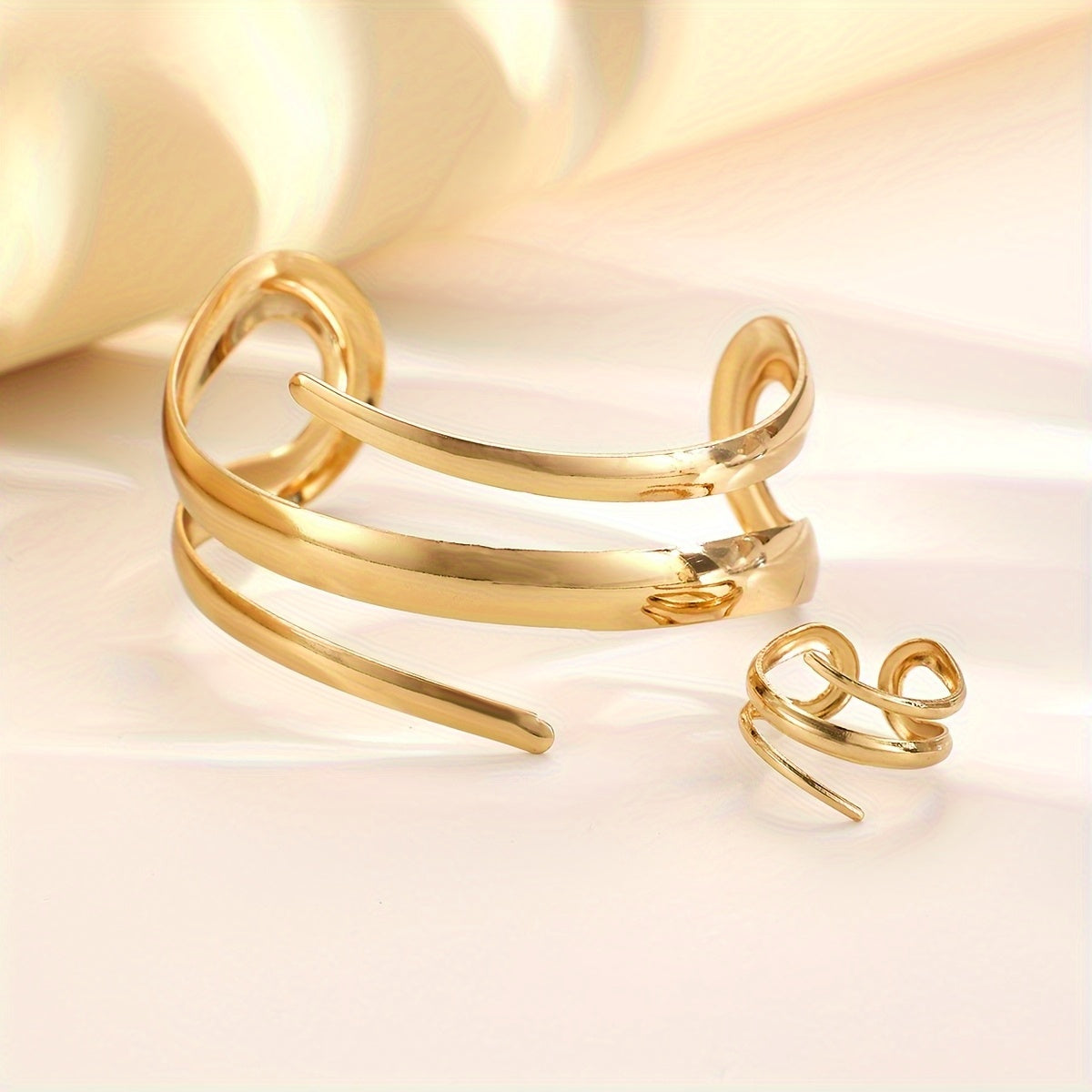 Golden Aura — Set de Pulsera y Anillo en Acero Inoxidable Dorado
