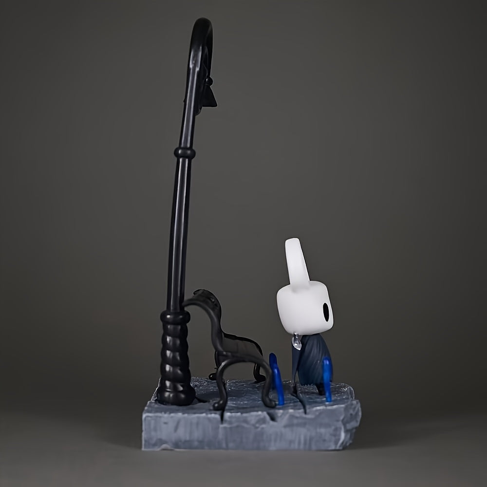 ✨ Big-Eyed Night — Escultura Bajo el Farol