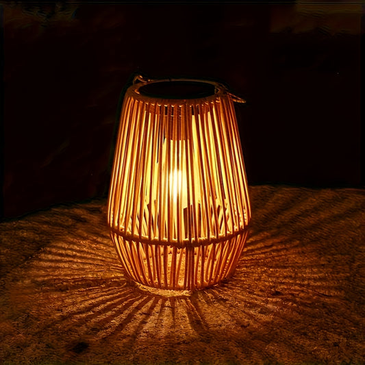 LuzTerra UM — Farol Solar Decorativo para Jardín y Patio (Luz Cálida, Instalación Adhesiva, 1 Unidad)