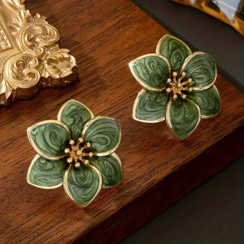Pair of Elegant Green Floral Earrings for Women – Golden-Tone Flower Design with Intricate Vein Detail, Perfect for Casual Attire or Parties, Quirky Earrings, Novelty Earring