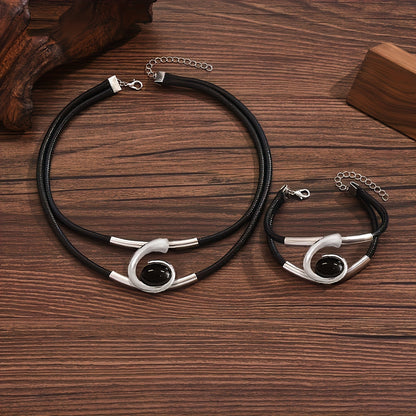 Midnight Boho — Set de Collar y Pulsera Vintage (2 Piezas)