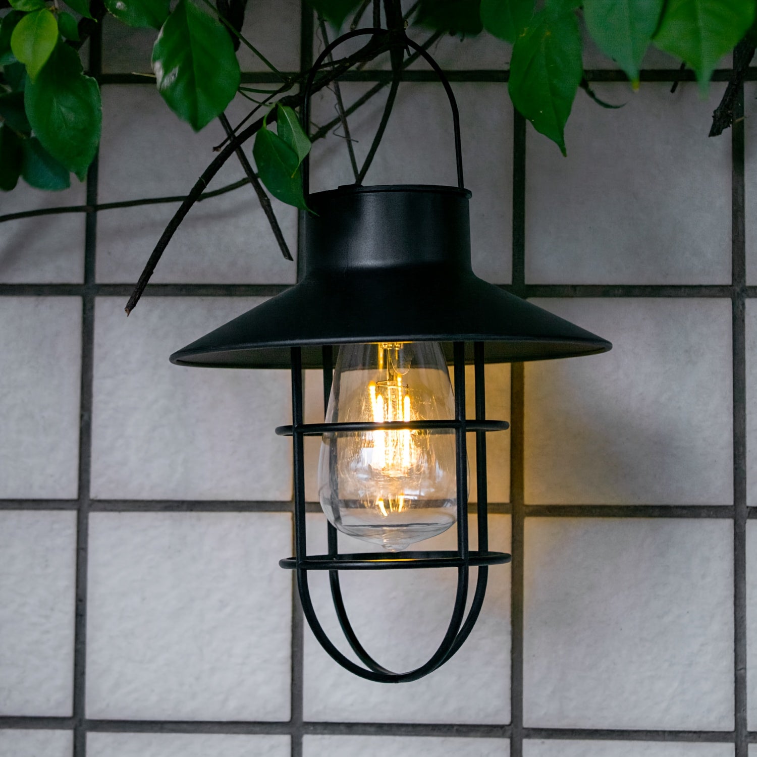 Set of 2 Solar Lanterns, Outdoor Hanging Solar Lights, Vintage LED Solar Lights with Handle for Patio Garden Patio Pathway Lawn Porch Decoration Set of 2 (Black)