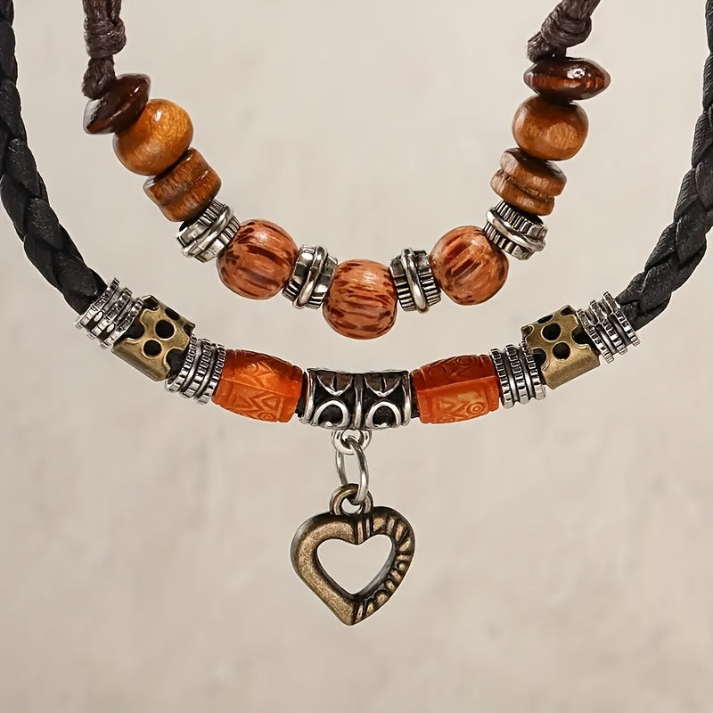 CorazónTrenzado — Collar Boho Vintage con Dije de Corazón y Cuentas de Madera (2025)