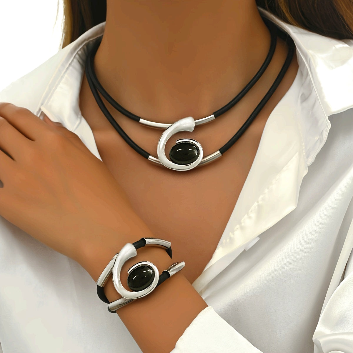 Midnight Boho — Set de Collar y Pulsera Vintage (2 Piezas)