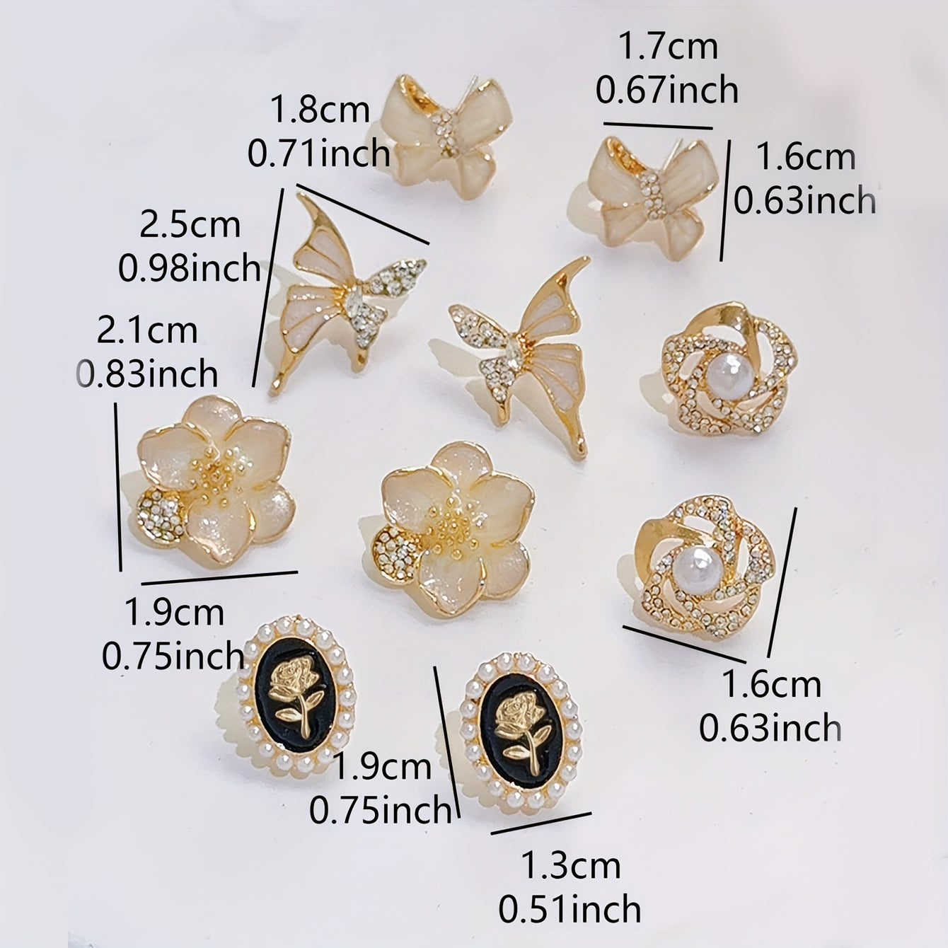 FleurLuxe — Set de 5 Pares de Aros Vintage con Incrustaciones de Vidrio y Detalles Franceses