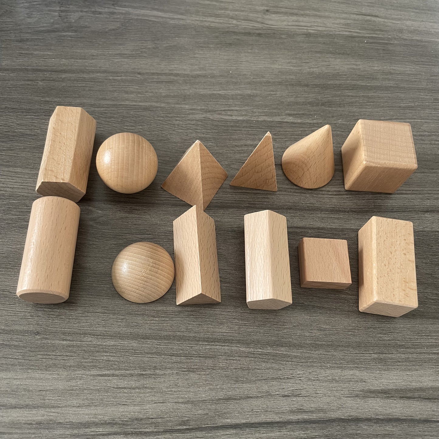 GeoBox JW — Set de Figuras Geométricas en Madera de Haya (Color Blanco, con Caja Plástica)