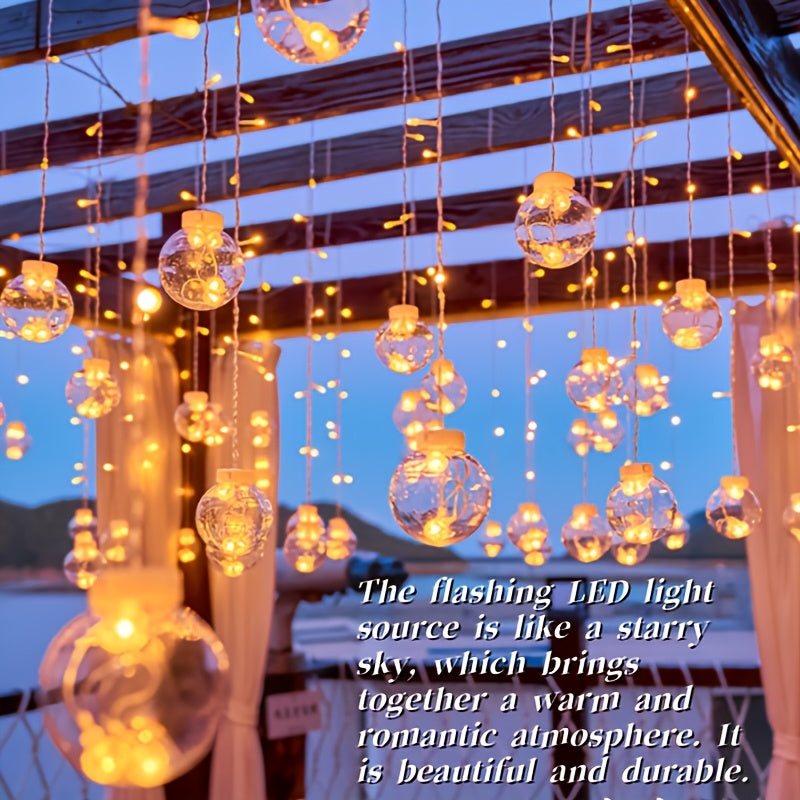 LuzCorazón UM — Guirnalda de Luces LED de 3 Metros con 108 Bombillas y 12 Esferas Transparentes (Sin Enchufe, Montaje en Pared)