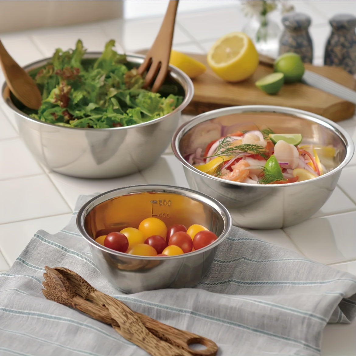 5pcs Stainless Steel Bowl Set, Multi-Functional Kitchen Mixing Bowls with Sealed Lids, Oven-Safe for Baking, Serving Fruits and Vegetables. Ideal for Home Kitchens, Restaurants, Picnics, Camping, Christmas, Easter, Thanksgivi