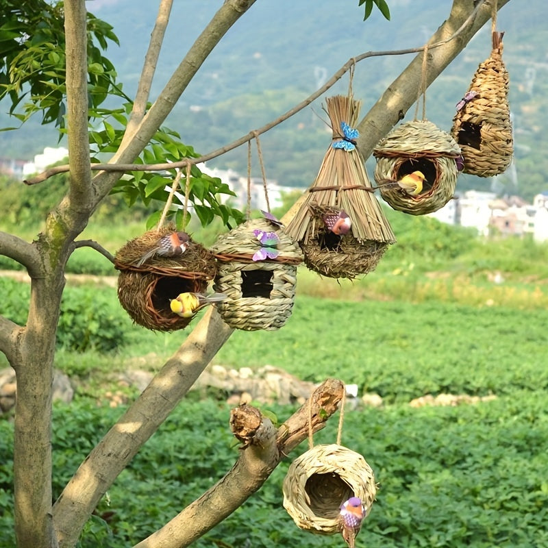 1pc Handmade Grass Bird Nest, Pine Needle Woven Parrot Nest Pearl Bird Nest Warm And Coldproof, Small Pet Ideal Hideout, Pastoral Yard Aerial Charm Round Bird House, Bird Nesting Box