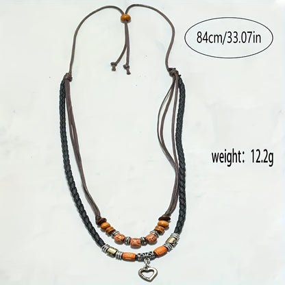 CorazónTrenzado — Collar Boho Vintage con Dije de Corazón y Cuentas de Madera (2025)