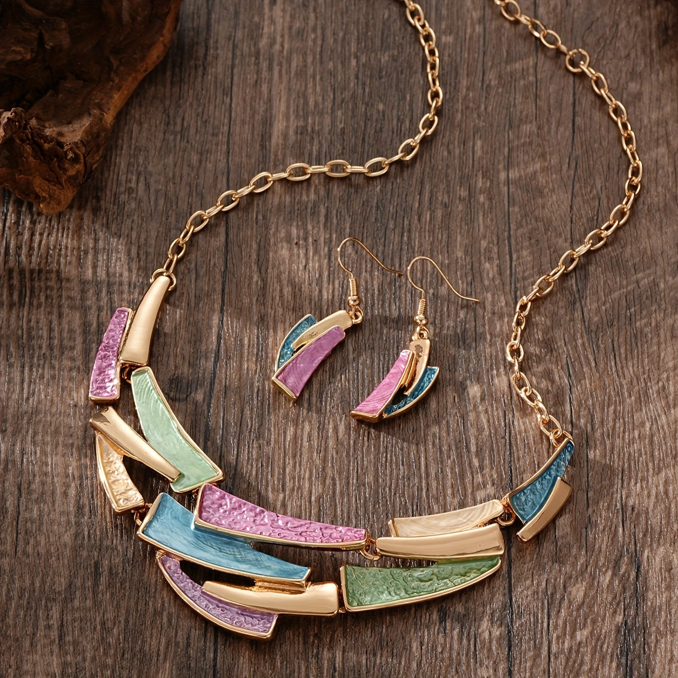 Geometric Link Earrings and Necklace Set: Vintage Bohemian Style, Zinc Alloy Material, Suitable for Daily Wear and Parties