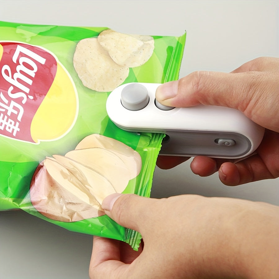 1pc Snack Packaging Bag Sealer with Built-in Lithium Battery USB Rechargeable Mini Household Sealer, Portable Mini Sealer for Picnic and Travel, Hand Press Plastic Sealing Machine, Cling Film Bag, Cookie Bag, Snack Bag, Reusa