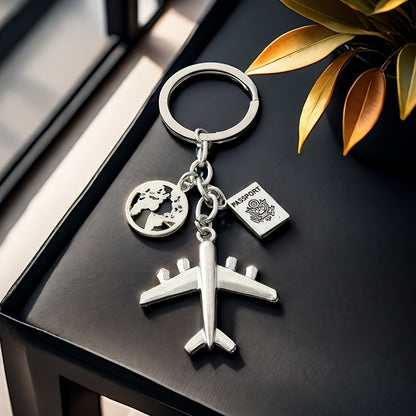 ViajeAmor DN — Llavero de Acero Inoxidable con Charms de Maleta, Globo y Avión (Grabado “Travel with Love”)