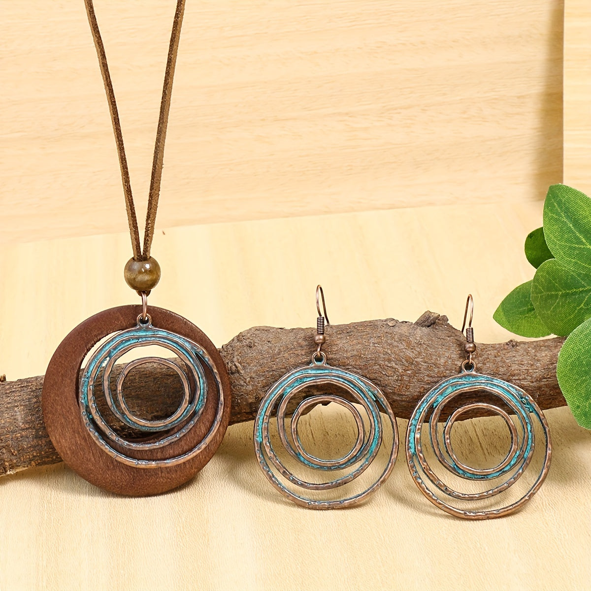 Tribal Essence — Set de Collar Doble y Aros Vintage (3 Piezas)